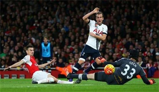 在分秒必争 在分秒必争